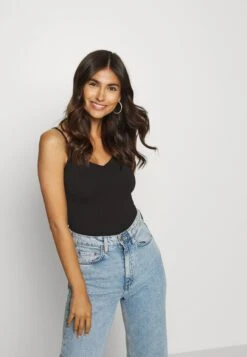 Anna Field 2 Pack - Top - White/Black -Anna Field 008314c9468e4b1c8da1abab9beafacc scaled