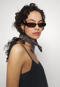 Anna Field Simple Strap Beach Dress - Strandaccessoire - Black 9 Anna Field Simple Strap Beach Dress - Strandaccessoire - Black -Anna Field 01a68610ebaa4bc087123d8516df183a scaled