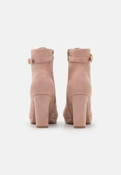 Veterboots - Light Pink 9 Veterboots - Light Pink -Anna Field 091506f967424038ae8866e0ad7b37ee scaled