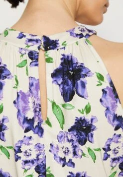 Anna Field Top - White/Blue 11 Anna Field Top - White/Blue -Anna Field 0f7d07ef42ba4d329be38eacf5f6f524 scaled