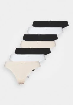 Anna Field 7 Pack - String - White/Black/Beige 12 Anna Field 7 Pack - String - White/Black/Beige -Anna Field 1954f7ca5537486bbbaaa0aa7df7fe58 scaled