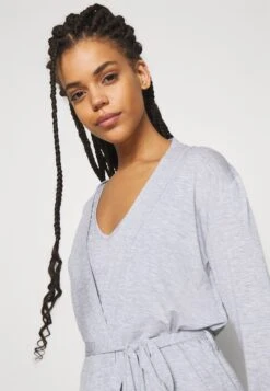 Anna Field 3 Piece Jersey- Pyjama - Mottled Light Grey -Anna Field 1fb03470c6af432ea96e665fd3d2f831 scaled