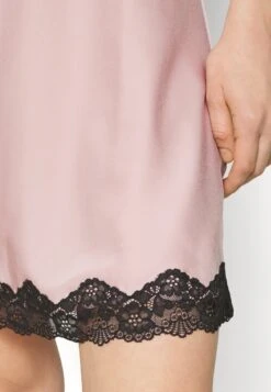 Anna Field Nachtjapon - Pink/Black -Anna Field 209013d564b045f1b76c2e2741372304 scaled