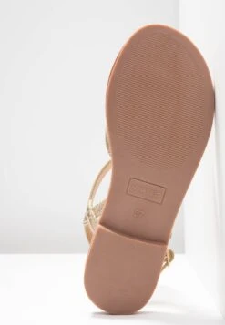 Anna Field Teensandalen - Gold 13 Anna Field Teensandalen - Gold -Anna Field 2323e8202ec7471e9d390385ec2f1a0f