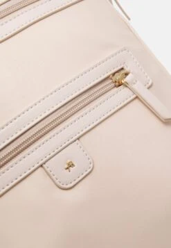 Anna Field Rugzak - Off-White -Anna Field 25b88b43a94346329d0cc75091c2a2ac scaled