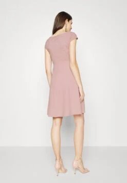 Jerseyjurk - Lilac 8 Jerseyjurk - Lilac -Anna Field 2f341ec40ed545309d3ef401efde7e2d scaled