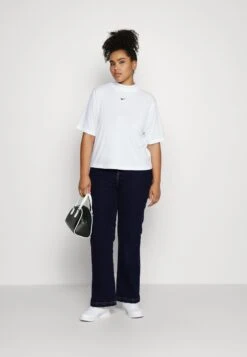 Anna Field -Anna Field 346b5a5390b5485da94afbad20a15f20 scaled