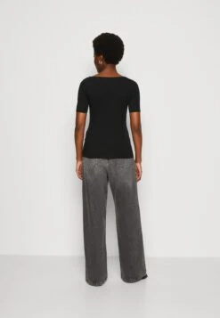 Anna Field T-Shirt Print - Black/Black -Anna Field 3cbf69bda49c46958f0abdb4bf98a272 scaled