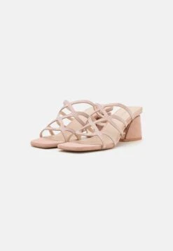 Anna Field Leather- Muiltjes Met Hak - Light Pink 8 Anna Field Leather- Muiltjes Met Hak - Light Pink -Anna Field 47c5baf369ff4979a510e7f90f0a72e3 scaled