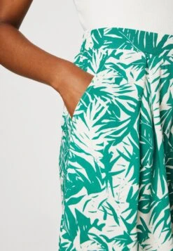 Anna Field Shorts - Green/Off White -Anna Field 4891f9cef8aa4d279a31c6a0450a8b64 scaled