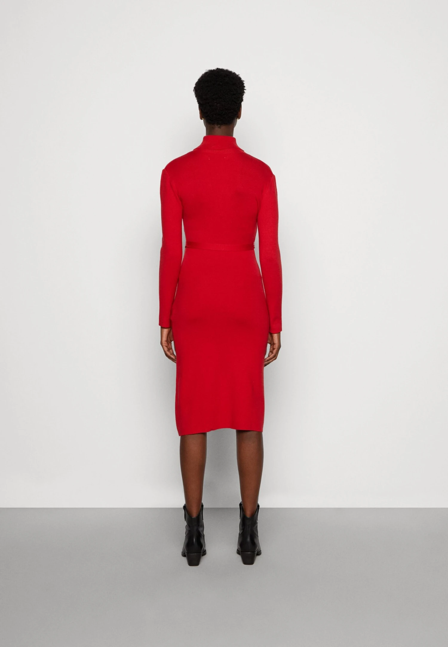 Anna Field Rollkragen Ripp Mini Strickkleid Mit Gürtel - Gebreide Jurk - Red 3 Anna Field Rollkragen Ripp Mini Strickkleid Mit Gürtel - Gebreide Jurk - Red - Afbeelding 3