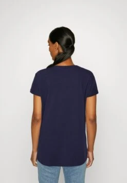 Anna Field T-Shirt Print - Dark Blue -Anna Field 538206fa540e4f82819adff01c619fa3 scaled