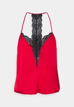 Anna Field 4 Piece Gift Set - Pyjama - Black/Red -Anna Field 54a9327391fb4041b25a8ad6a60eb8b4 scaled