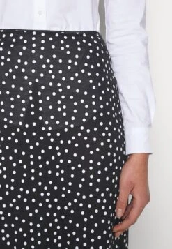 Kokerrok - Black -Anna Field 5795a4954ee7452aaa47c6d3eef23a6c scaled