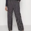 Wide Leg Pant - Broek - Dark Blue/Brown/White
