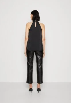 Anna Field Top - Black -Anna Field 684a5dffa13f45edb369f75afc6261a6 scaled