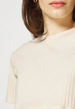 Top Skirt Set - Kokerrok - 003 - Off-White -Anna Field 6895ea84cced4e55982e65db4effa2d7 scaled