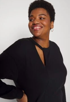 Cut Out Neck Fit - Sweater -Black 9 Cut Out Neck Fit - Sweater -Black -Anna Field 6acc3aec99d14c6796d2d3151d3de227 scaled