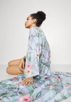 Anna Field Floral Robe - Badjas - Blue -Anna Field 6d0f4ed8dd7d41149e200bef4940c5e6 scaled
