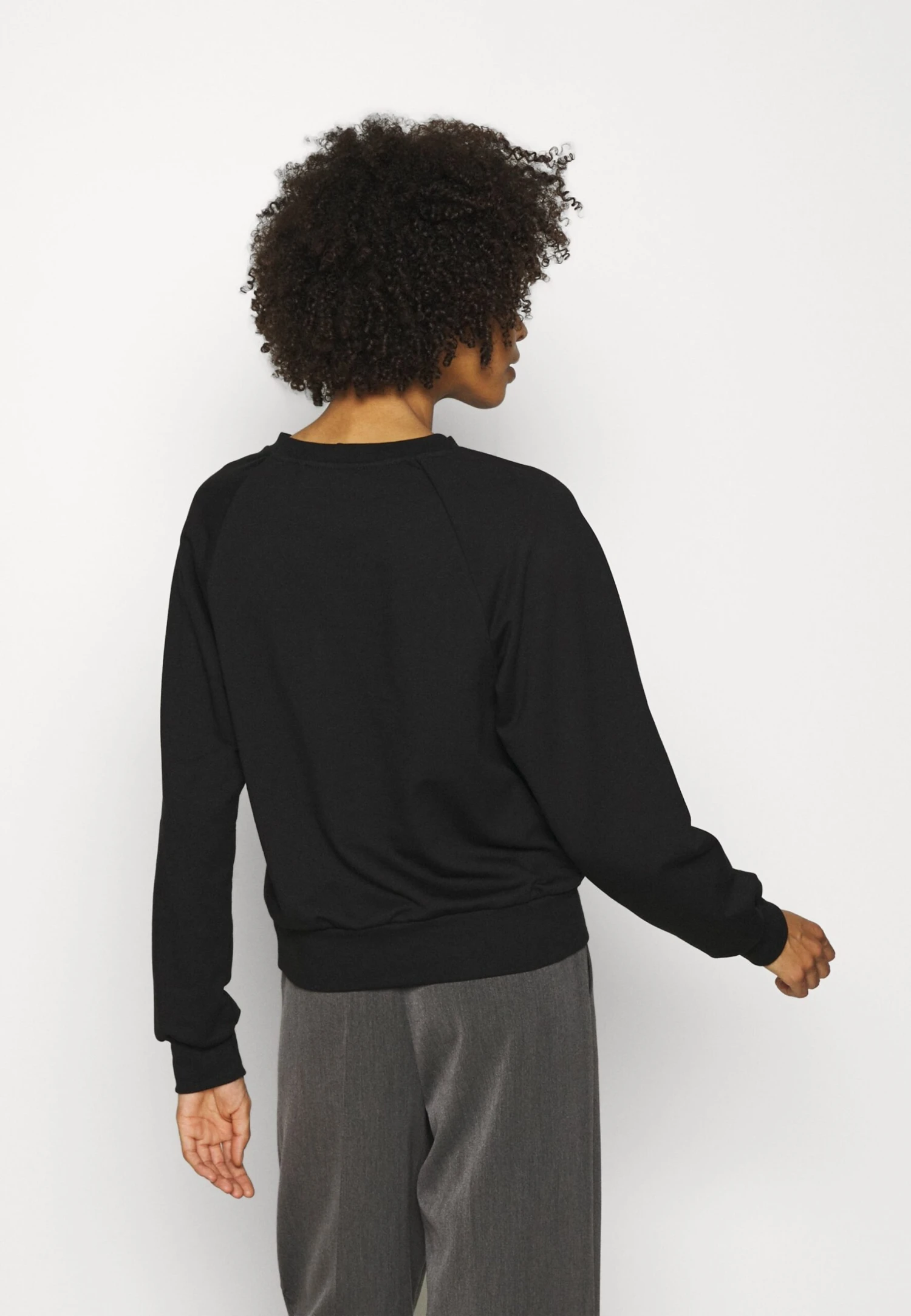 Anna Field Basic CleanCrew Neck Sweatshirt- Sweater - Black 3 Anna Field Basic CleanCrew Neck Sweatshirt- Sweater - Black - Afbeelding 3