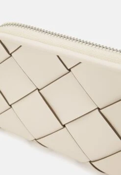 Anna Field Portemonnee -Off-White -Anna Field 94f04db59a9c4d3cb328b65bb3d27ba8 scaled