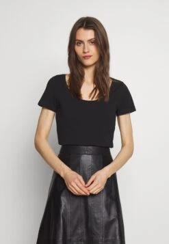 Anna Field 3 Pack - T-Shirt Basic - White/Camel/Black 12 Anna Field 3 Pack - T-Shirt Basic - White/Camel/Black -Anna Field 95f707cd34764deda00bf1782f6aacd6 scaled