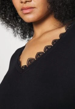 V Ausschnitt Mini Strickkleid Mit Gürtel Und Spitzeneinsatz - Gebreide Jurk - Black -Anna Field 9767c2bf10c94c0790a4bd34c216faff scaled