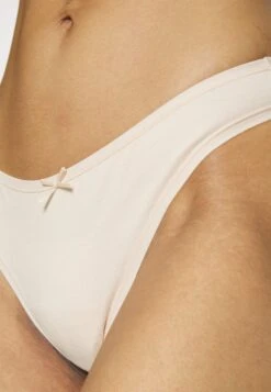 Anna Field 7 Pack - String - White/Black/Beige 13 Anna Field 7 Pack - String - White/Black/Beige -Anna Field 9e199c3426454414a7d4f40b454e0cfa scaled