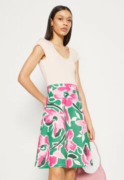 Anna Field Jerseyjurk - White/Green/Pink -Anna Field a4a7c05b3d5a499dbcc263082a1baa97 scaled