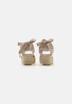 Anna Field Leather- Veterpumps - Beige -Anna Field b2a5387c826944f19d2b22392114fadb scaled