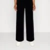 Anna Field VelvetWide Leg Trousers - Broek - Black