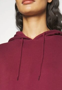 Set - Hoodie - Dark Red 13 Set - Hoodie - Dark Red -Anna Field c7c17e0f9e004fcbad9359248c5d81b6 scaled