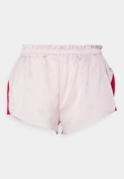 Anna Field 4 Piece Gift Set - Pyjama - Red/Pink -Anna Field d3b4d870179543469f48d389d5d815c6 scaled