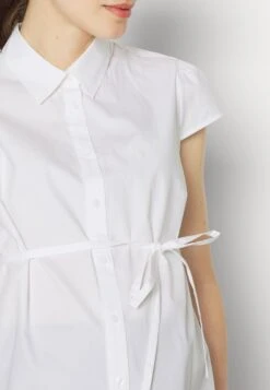 Overhemdblouse - White 11 Overhemdblouse - White -Anna Field d56d3bfd3e5b4ce59554fbbba1cf3976 scaled