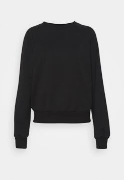 Anna Field Basic CleanCrew Neck Sweatshirt- Sweater - Black 8 Anna Field Basic CleanCrew Neck Sweatshirt- Sweater - Black -Anna Field d969d5d4e22b44bea3e5c588c3587e00 scaled