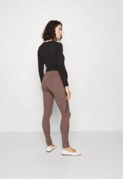 Leggings Maternity - Legging - Black - Mottled Dark Brown -Anna Field dc5ceec84b4d430a991eb4a73eb22b1a scaled