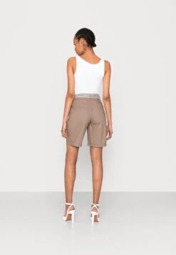 Anna Field Shorts - Taupe -Anna Field e61c53ac185142a3a599f8ff60c08f8e scaled