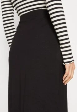 Anna Field Wikkelrok - Black 11 Anna Field Wikkelrok - Black -Anna Field ef013203fe3b4bd3a9861918bc26acaa scaled