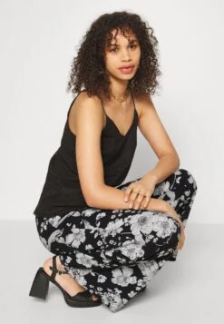 Broek - Black/Off-White -Anna Field f401fb71215d448696c2990a205c9b61 scaled