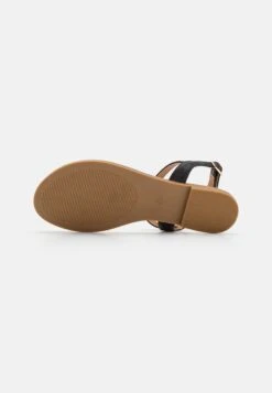 Anna Field Teensandalen - Black 10 Anna Field Teensandalen - Black -Anna Field f5fa1833aed34ec48e10cde1181625e3 scaled