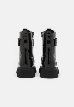 Enkellaarsjes Met Plateauzool - Black 9 Enkellaarsjes Met Plateauzool - Black -Anna Field fd9c11c188fa4ed79f031beb4642d488 scaled